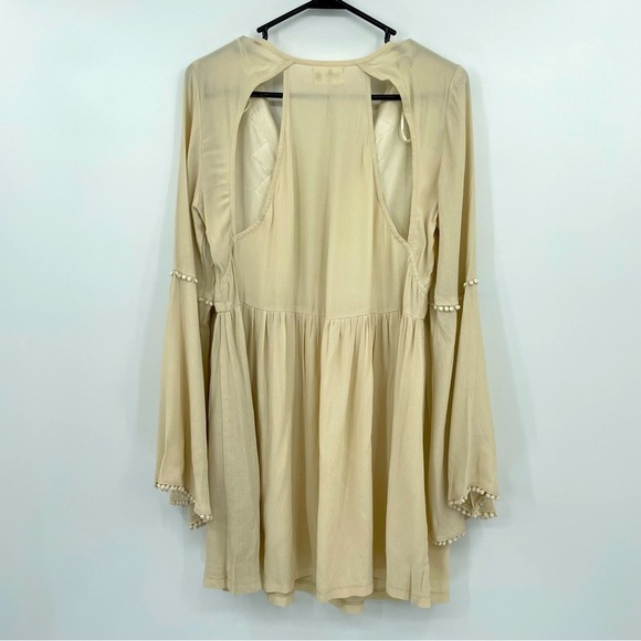Urban Outfitters Kiss the Sky “Instant Karma” Dress Cream Lace Boho Style Size M - Picture 6 of 12